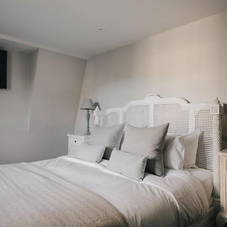 The Halcyon Hotel Apartments, George Street Бат Екстер'єр фото